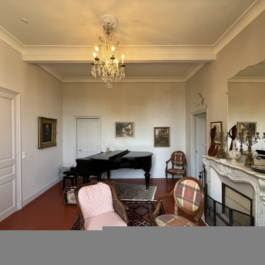  TERRAIN MEDITERRANEEN : Maison / Villa | AVIGNON (84000) | 234 m2 | 1 230 000 € 