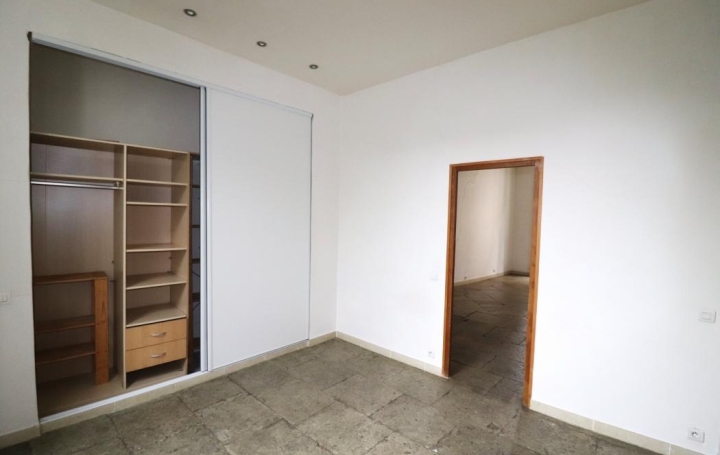 TERRAIN MEDITERRANEEN : Apartment | NIMES (30000) | 54 m2 | 117 900 € 